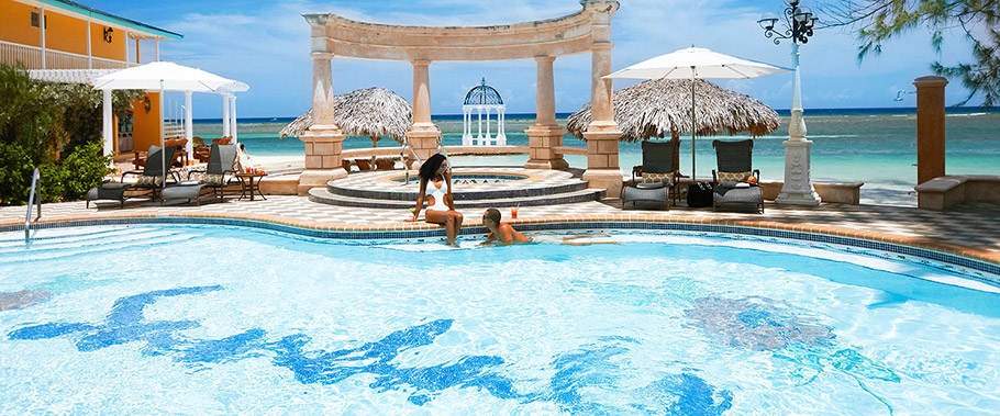The Main Pool at Sandals Royal Caribbean