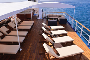 Sun Deck with Jacuzzi