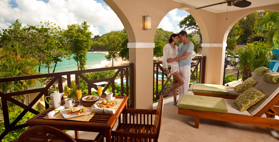 Piton Oceanview Two Story Butler Veranda Suite (BO)