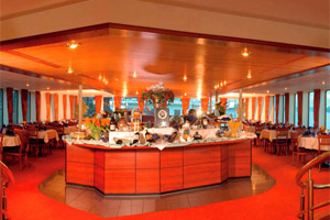 Restaurant/Buffet Area